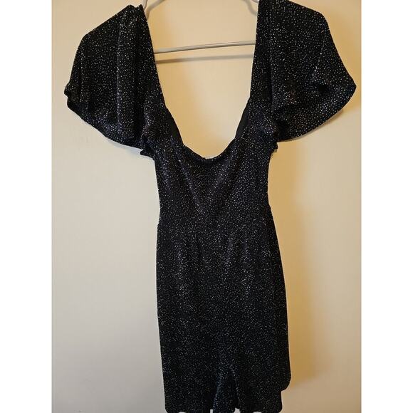 Express Womens Flutter Sleeve Romper Silver Dot Size XS Black‎ - Picture 8 of 8
